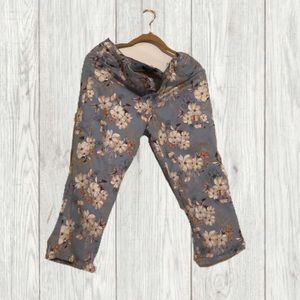 👖 Never worn Nine West Capris